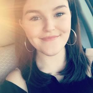 Meet your Posher, Kaitlyn